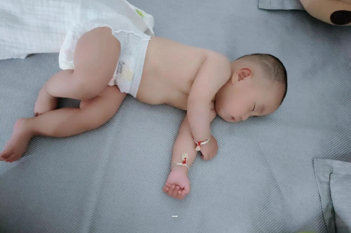 吉安孕妇肚脐周围发青